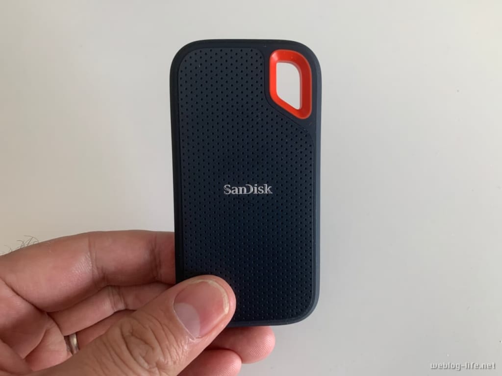 Sandisk SSD Extreme Portable 2TB レビュー | コンパクトで堅牢性の高いポータブルSSD - ウェブと食べ物と